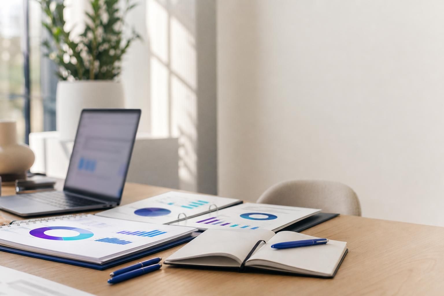 découvrez les 7 questions essentielles à poser avant de devenir partenaire d'un saas pour garantir une collaboration réussie et rentable.